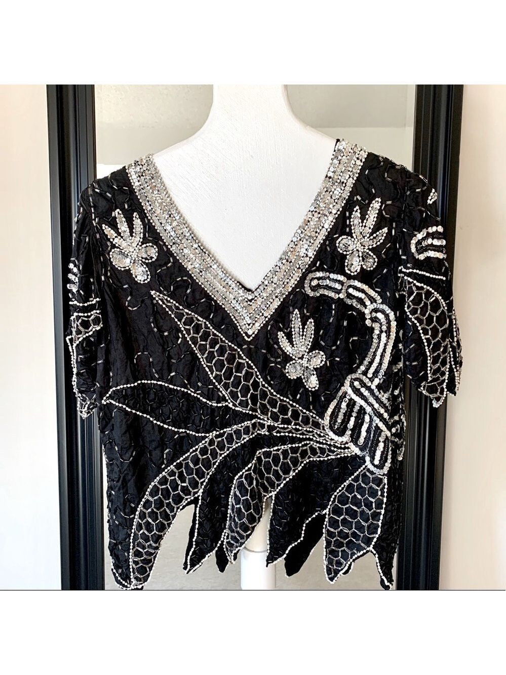 Vintage Hand Stitched Black Sequin Beaded Short Sleeve Silk Top